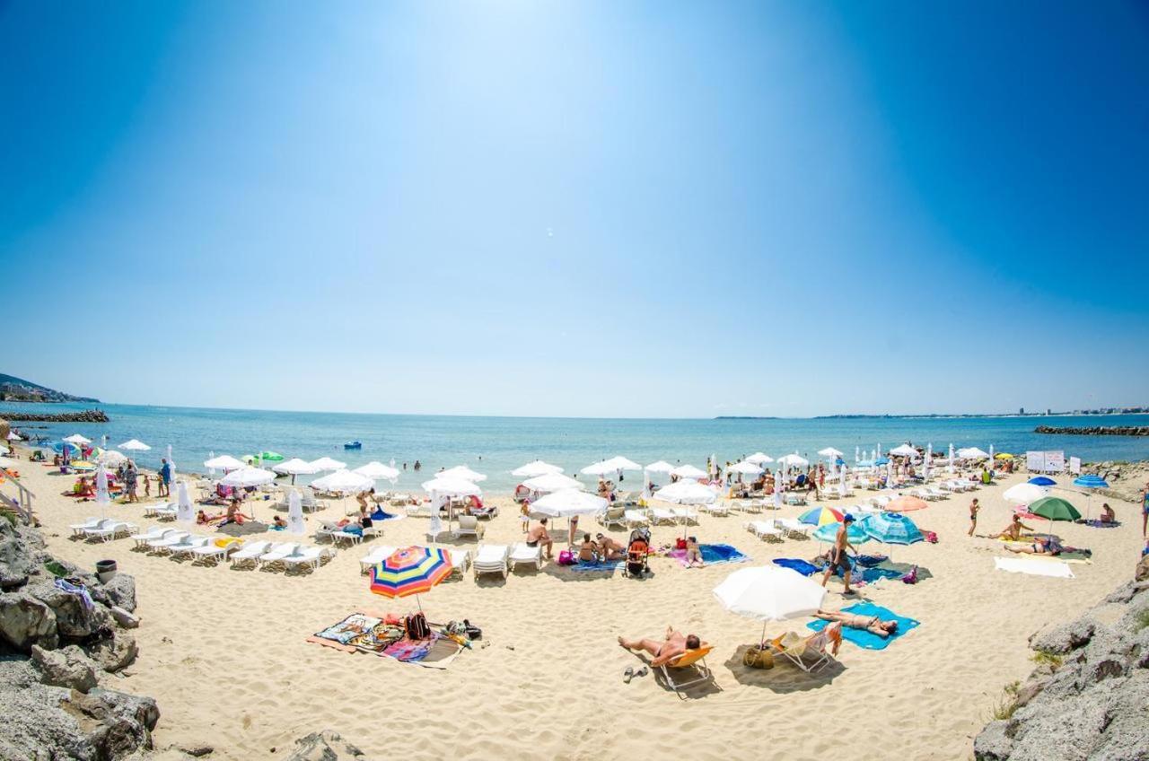 Prestige Fort Beach - Premium Apartments Sveti Vlas Buitenkant foto